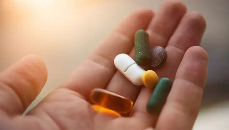 ABD'li Doktor, Vitamin Takviyeleri Hakkında Şok Eden Uyarılarda Bulundu!