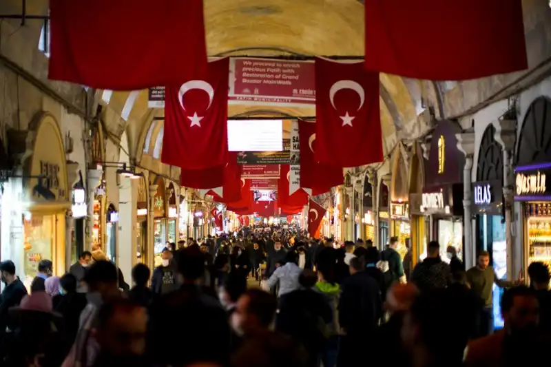 Kapalıçarşı’da 100 Milyon Liralık Vurgun: Korumaların ve Lüks Restoranların Gizli İlişkisi