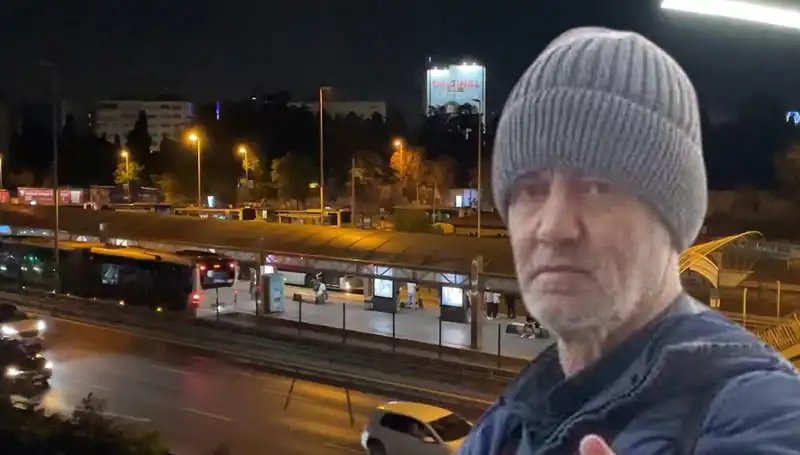 Mecidiyeköy Metrobüs Durağında Meydana Gelen Feci Olayda Hayatını Kaybeden Genç
