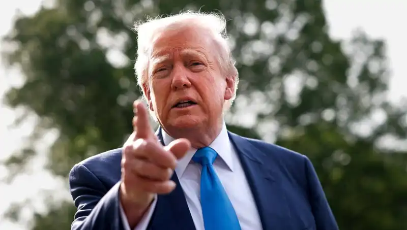 Trump'ın İlk 100 Günde Hayata Geçirdiği İcraatlar ve Etkileri