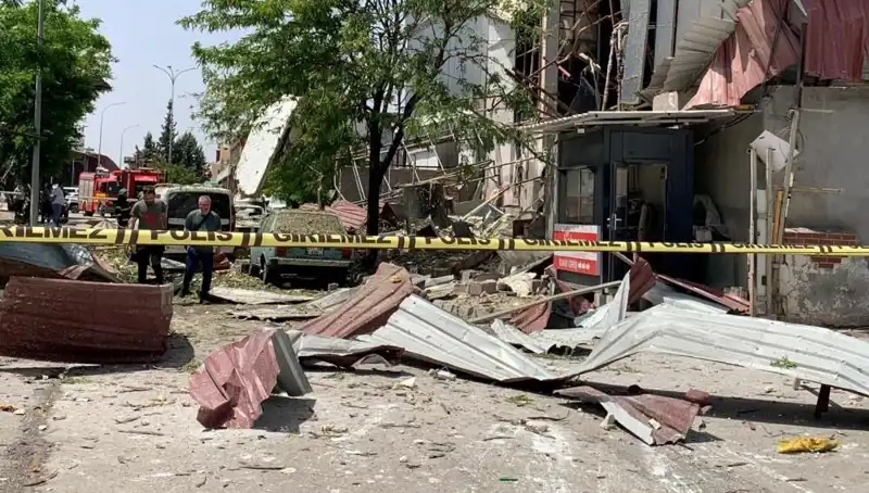 Gaziantep'te Fabrikada Meydana Gelen Patlama Can Aldı, Yaralılar Var