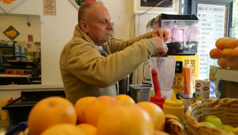 Doğal Şifa Kaynağı: Süt, Pekmez ve Fıstığın Eşsiz Karışımı