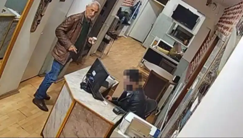 Özgür Özel’e Saldıran Selçuk Tengioğlu’nun Şok Eden Son Görüntüleri Ortaya Çıktı!