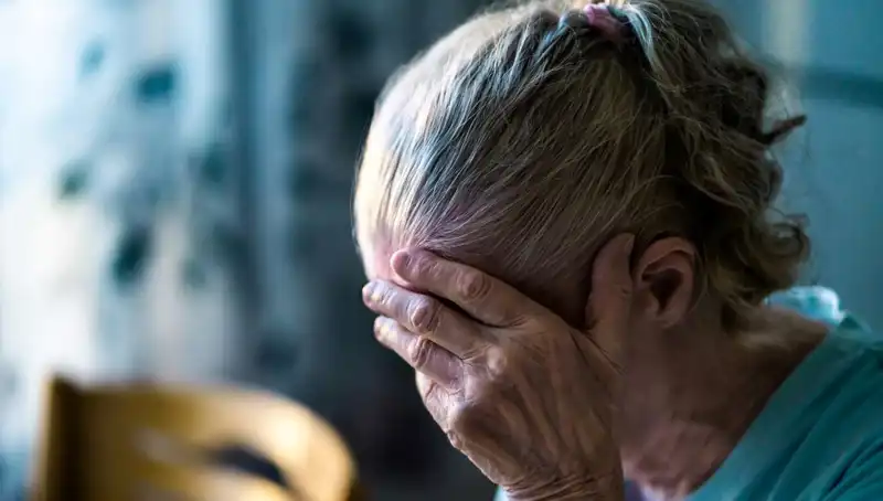 Alzheimer’a Dikkat! Nöroloji Uzmanından Şaşırtan Alışkanlık Açıklaması