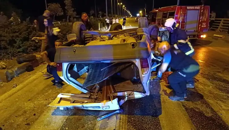 Kavşakta Meydana Gelen Feci Kaza: 2'si Ağır 7 Yaralı!