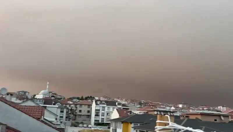 Bursalılar Dikkat! Kül Yağmuru Uyarısı Yapıldı