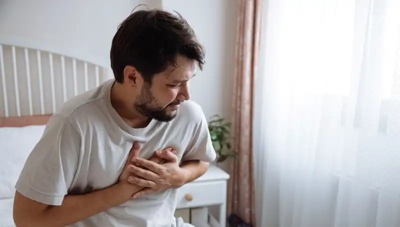 Sabahları Kendinizi Yorgun Hissederken Dikkat! Kalp Hastalığının Belirtileri
