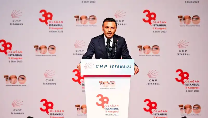 CHP İstanbul İl Başkanı Özgür Çelik Hakkında Soruşturma Başlatıldı: Neler Oluyor?