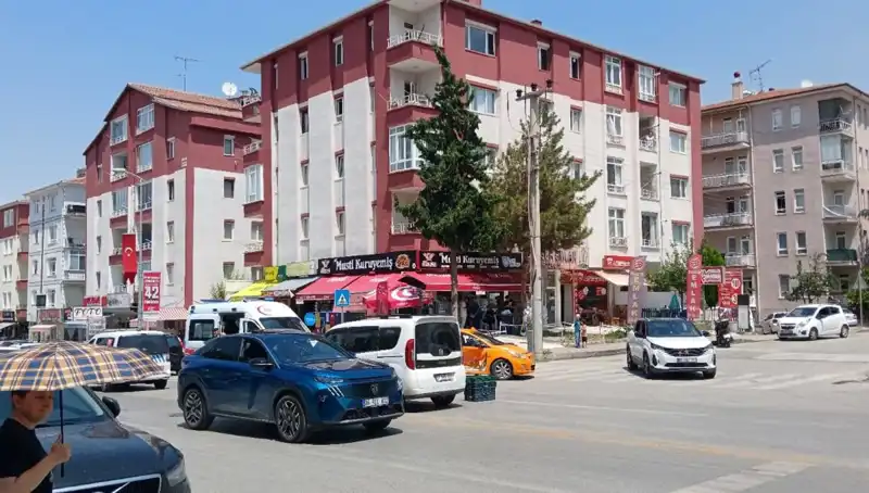 Taksi ve Otomobil Çarpıştı: Olayın Detayları ve Sonuçları
