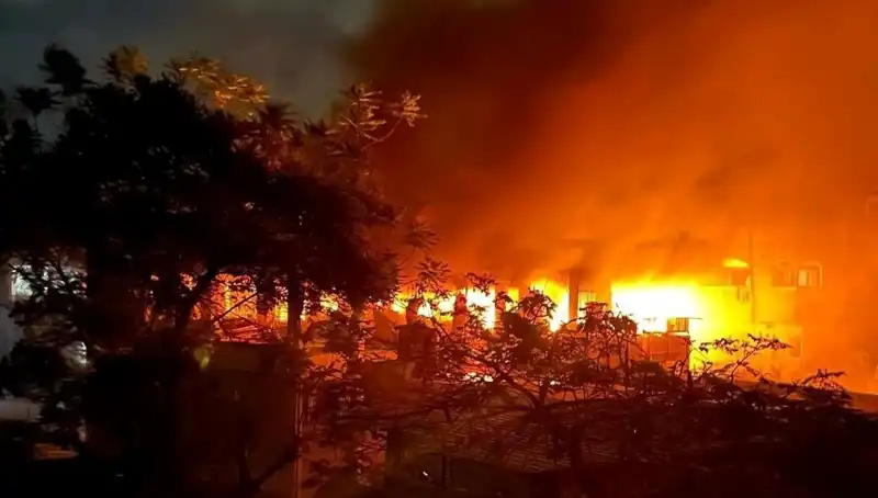 Gazze'de İsrail Saldırısı: 37 Sivili Hayatını Kaybetti, Dünya Alarmda