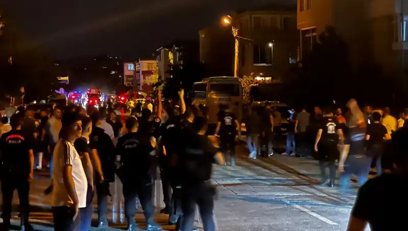 Sokaklar Karıştı: Kayseri'de 21 Polis Yaralandı, Çocuk İstismar Davasında Karar Açıklandı