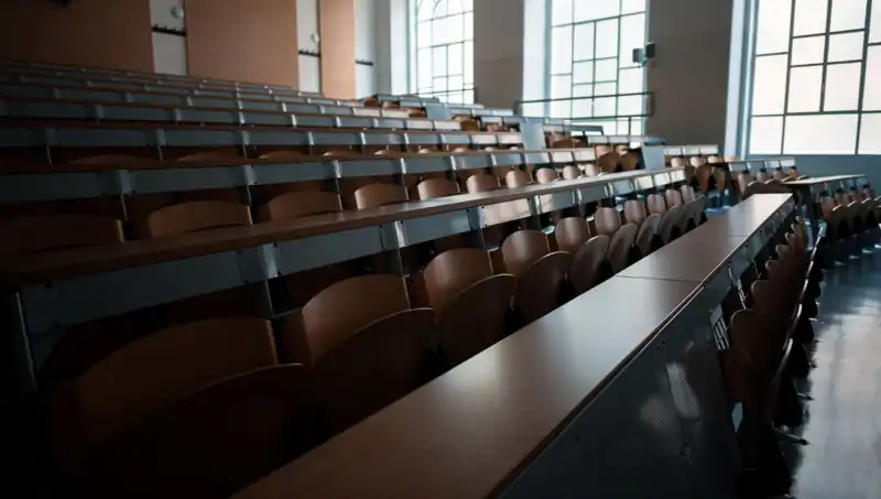 Avrupa'da Yüksek Eğitim: Yıllık Ücretler 40 Bin Euro'yu Aşıyor