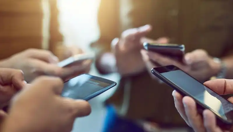 Oppo A5 Pro 4G: Uygun Fiyatla Performans ve Dayanıklılığı Bir Arada Sunuyor