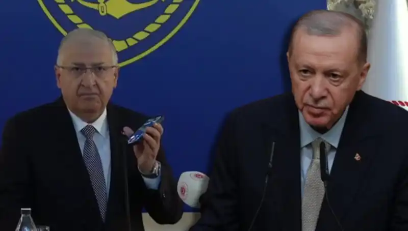 Erdoğan, Askerlere Bayram Mesajında Vatan Sevgisini Vurguladı